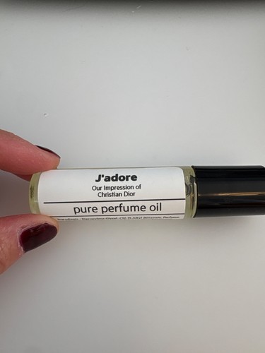 Oil perfumery designer - oil,